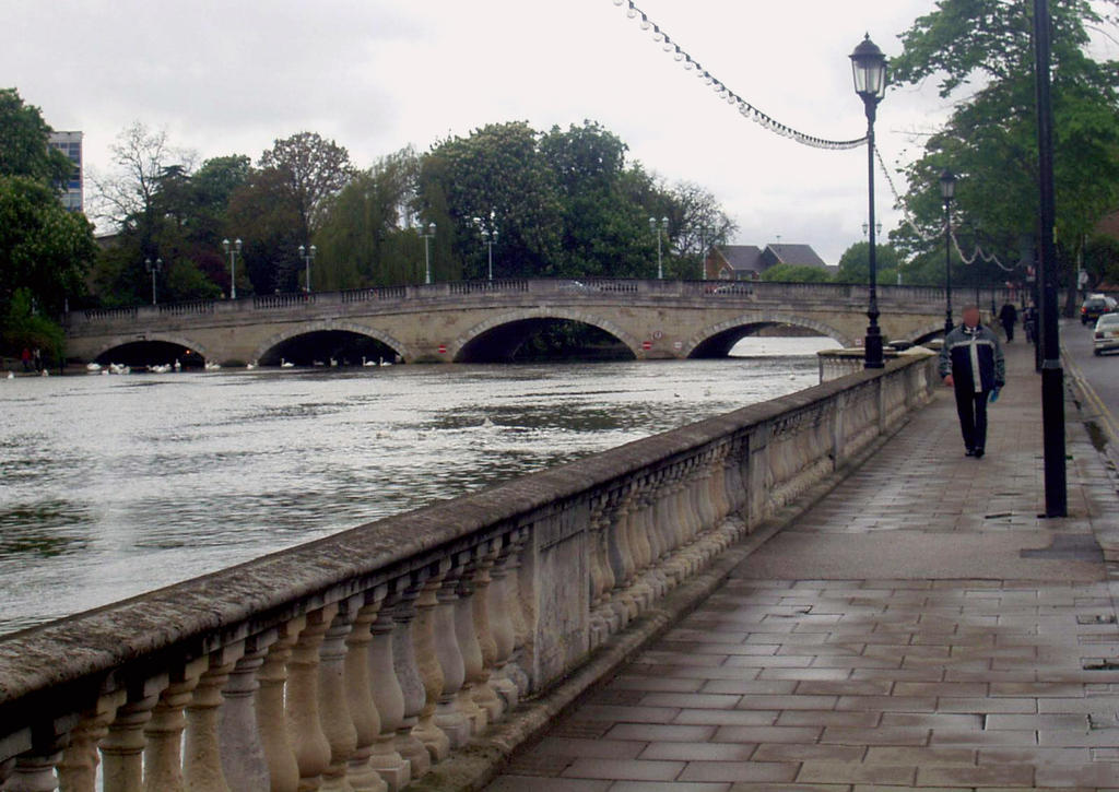 River Ouse And Bedford Town Bridge